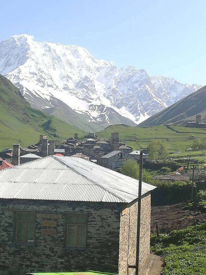 אושגולי Guesthouse Svanuri Sakhli מראה חיצוני תמונה